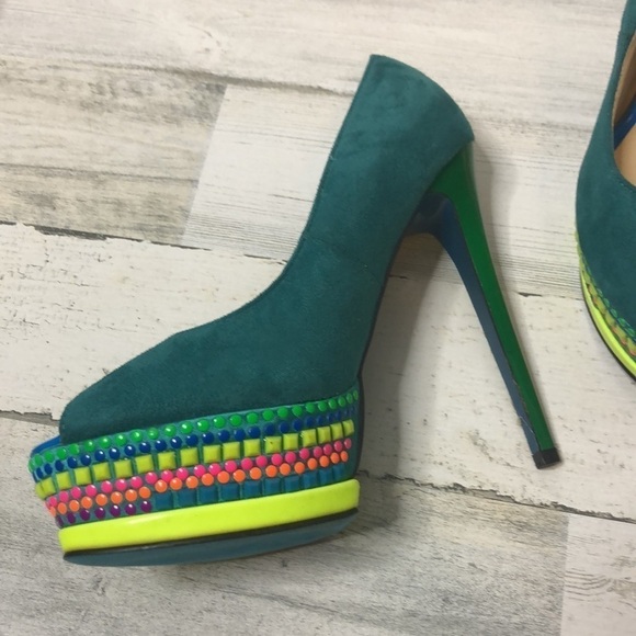 Scene Green Bright Bold Peep Toe Colorful 6 Inch Heel Size Ten - Picture 3 of 8
